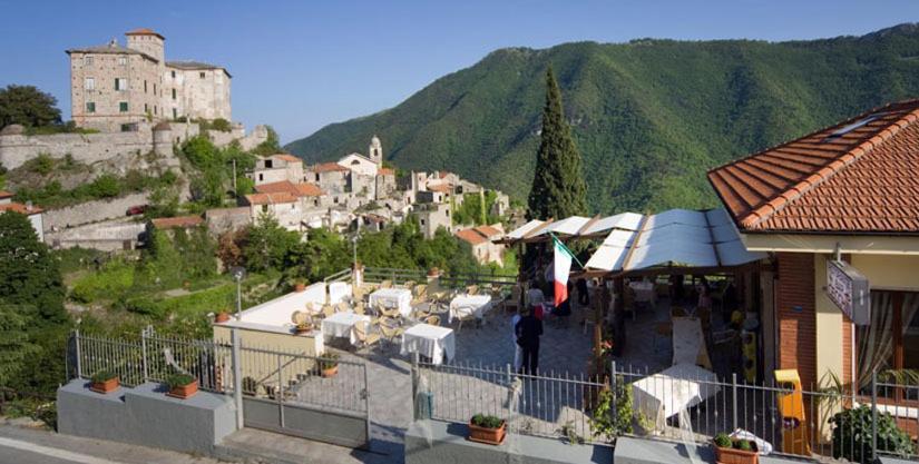 Albergo Cecchin Balestrino Dış mekan fotoğraf